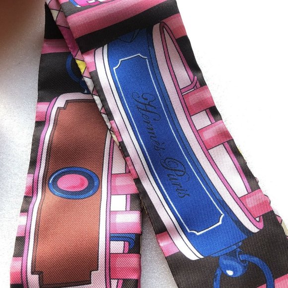 Hermes Twilly Colliers de Chiens Remix Rose Blau Silk France Luxury Box NWT - Picture 3 of 9